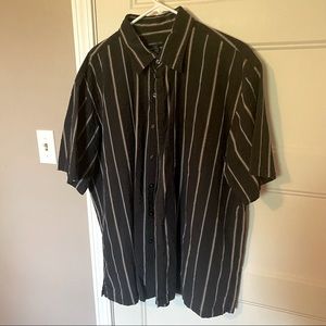 Van Heusen Short Sleeve Casual Button Down XL ;